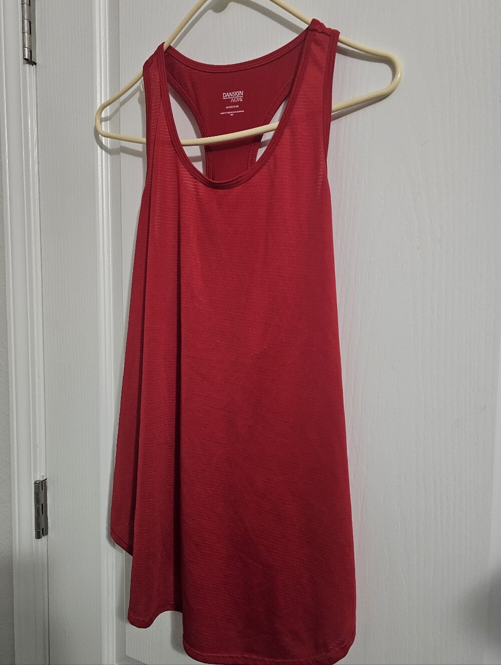Danskin Now Racer back Top Women's Size XL,  Red Athletic Sleeveless